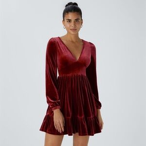Halara Everyday Deep V Neck Long Sleeve Velvet Dress